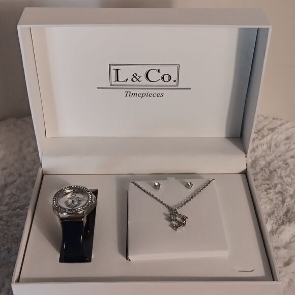 L & Co. Four piece Gift Set - Picture 1 of 6